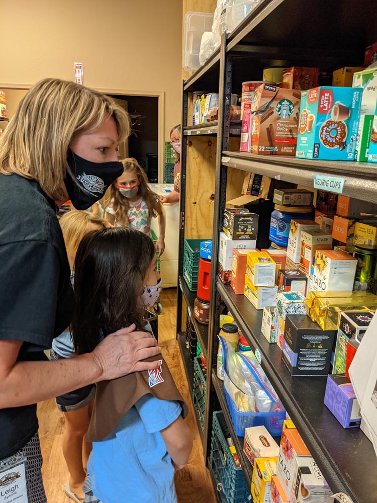 girl scouts visit the foothills food bank