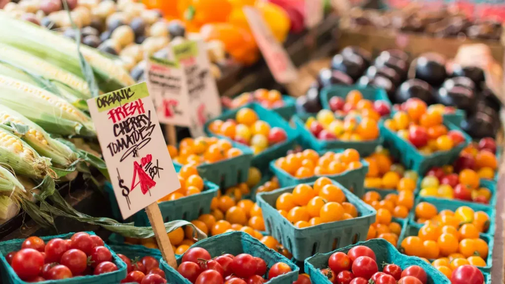 Farmer's Market at Foothills Food Bank